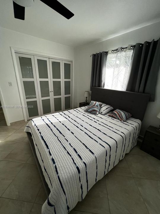 出租: $6,700 (3 贝兹, 2 浴室, 2674 平方英尺)