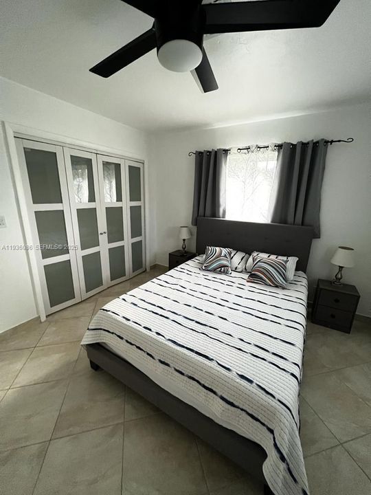 出租: $6,700 (3 贝兹, 2 浴室, 2674 平方英尺)