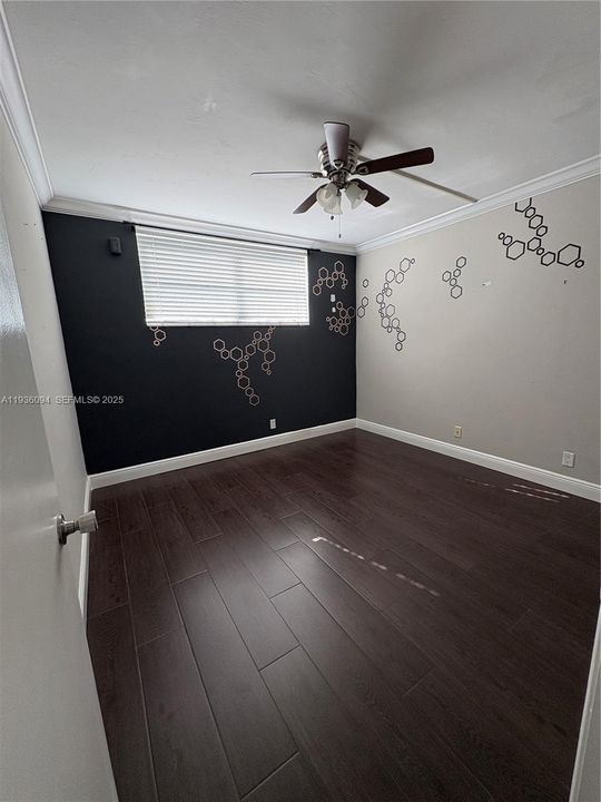 En Venta: $229,500 (2 camas, 2 baños, 904 Pies cuadrados)