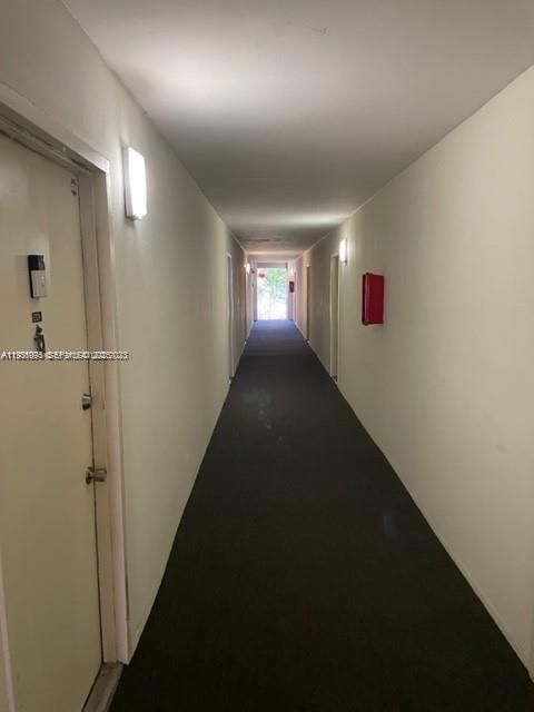 For Rent: $1,350 (0 beds, 1 baths, 468 Square Feet)