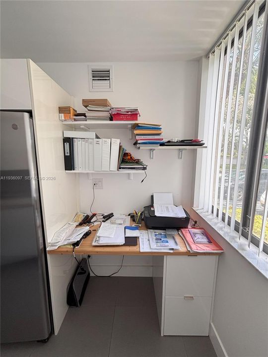 For Rent: $2,450 (3 beds, 2 baths, 1150 Square Feet)