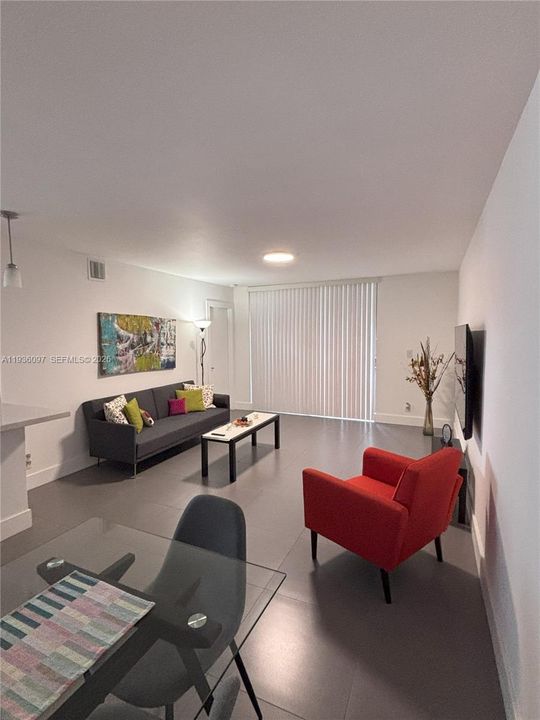 For Rent: $2,450 (3 beds, 2 baths, 1150 Square Feet)