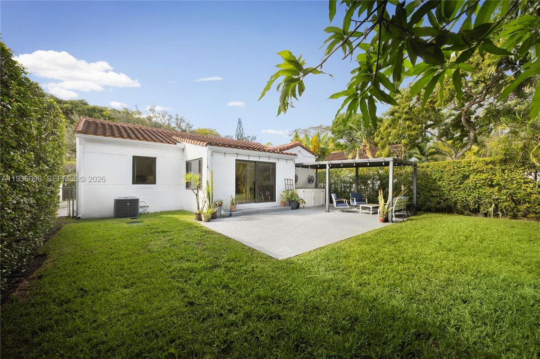 En Venta: $799,000 (2 camas, 1 baños, 1158 Pies cuadrados)