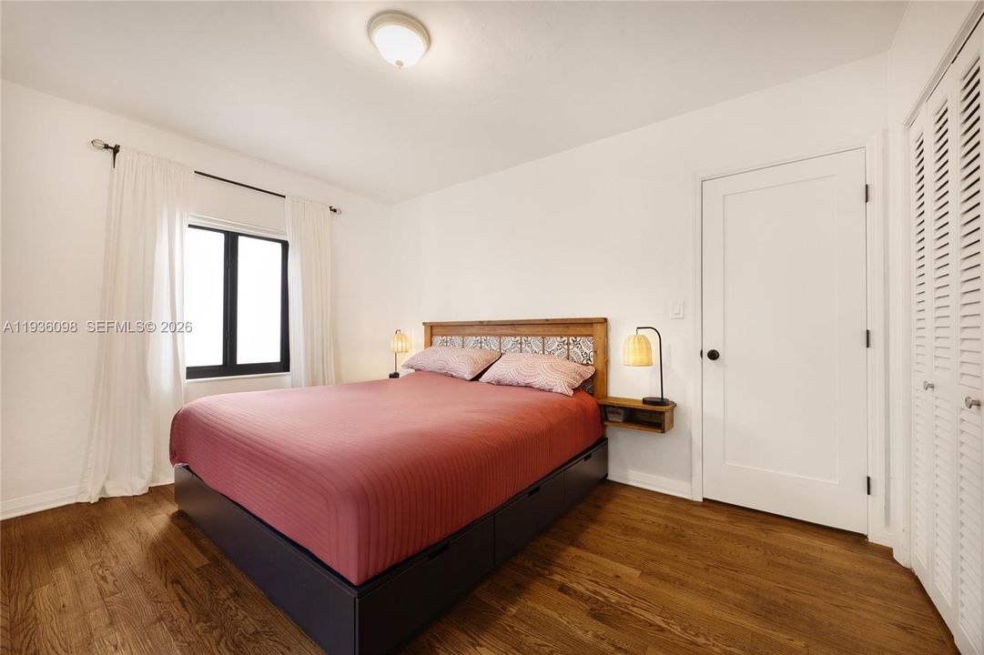 En Venta: $799,000 (2 camas, 1 baños, 1158 Pies cuadrados)