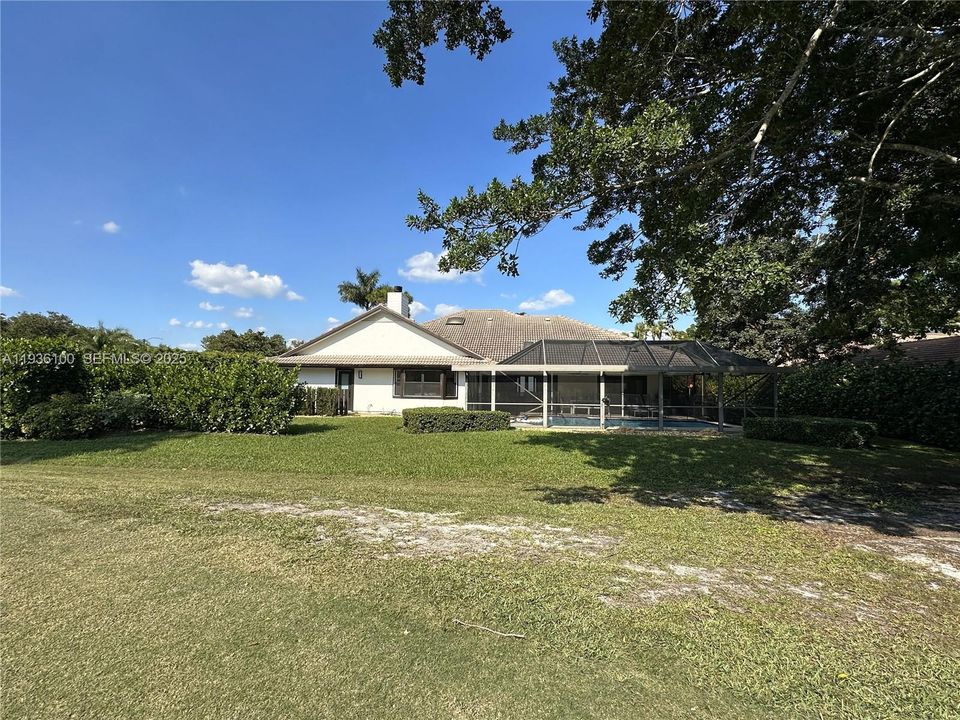 For Sale: $1,750,000 (4 beds, 3 baths, 3113 Square Feet)