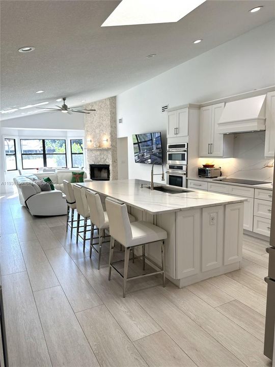 For Sale: $1,750,000 (4 beds, 3 baths, 3113 Square Feet)