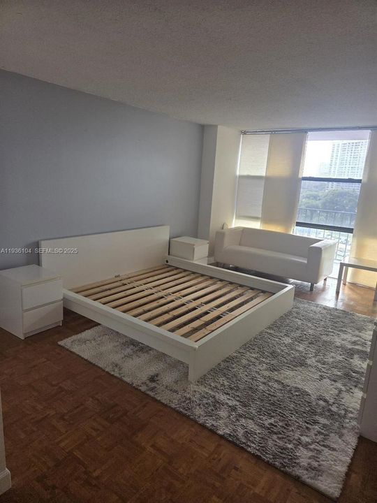 En Renta: $2,050 (2 camas, 1 baños, 1075 Pies cuadrados)