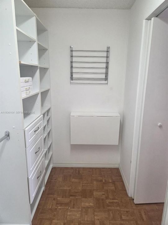 En Renta: $2,050 (2 camas, 1 baños, 1075 Pies cuadrados)