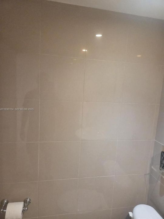 En Renta: $2,050 (2 camas, 1 baños, 1075 Pies cuadrados)