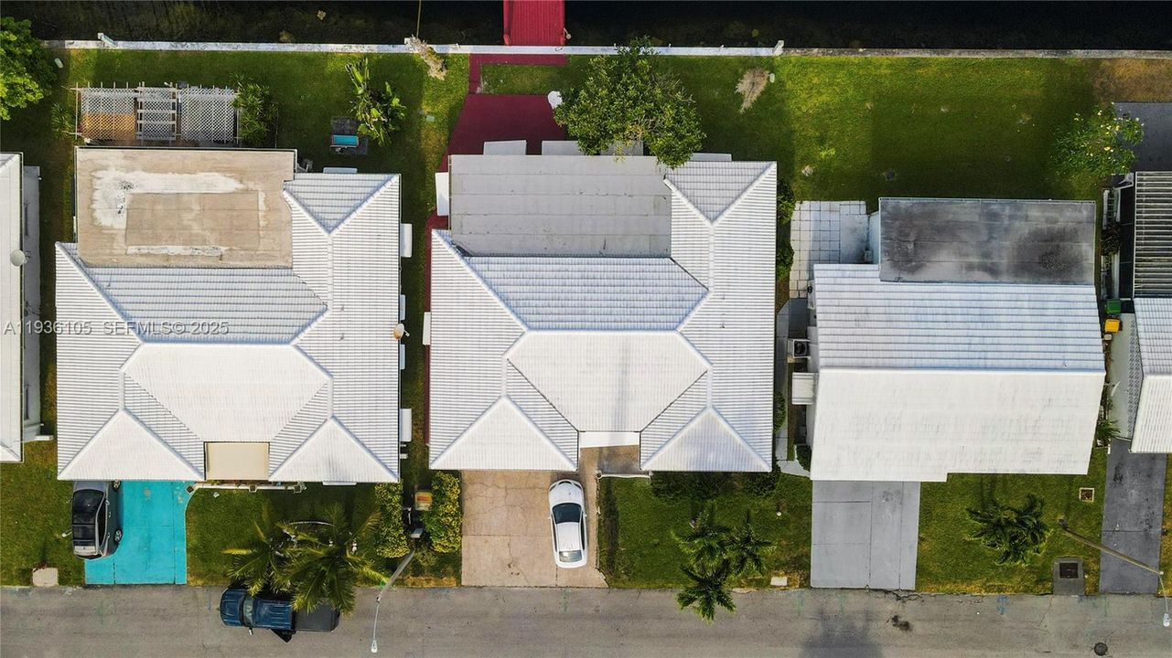 На продажу: $355,000 (2 спален, 2 ванн, 1660 Квадратных фут)