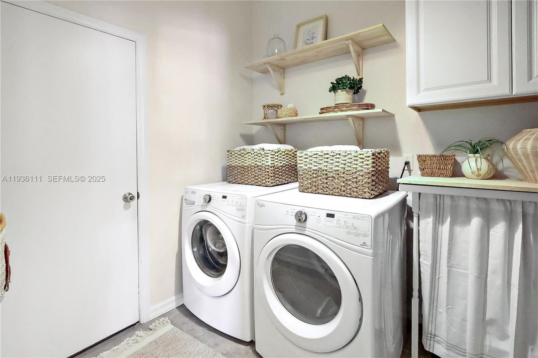 В аренду: $3,250 (4 спален, 2 ванн, 2392 Квадратных фут)