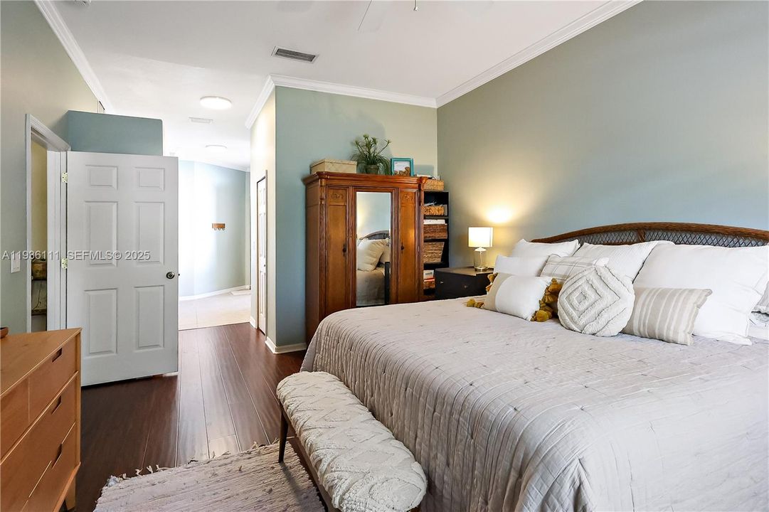 В аренду: $3,250 (4 спален, 2 ванн, 2392 Квадратных фут)