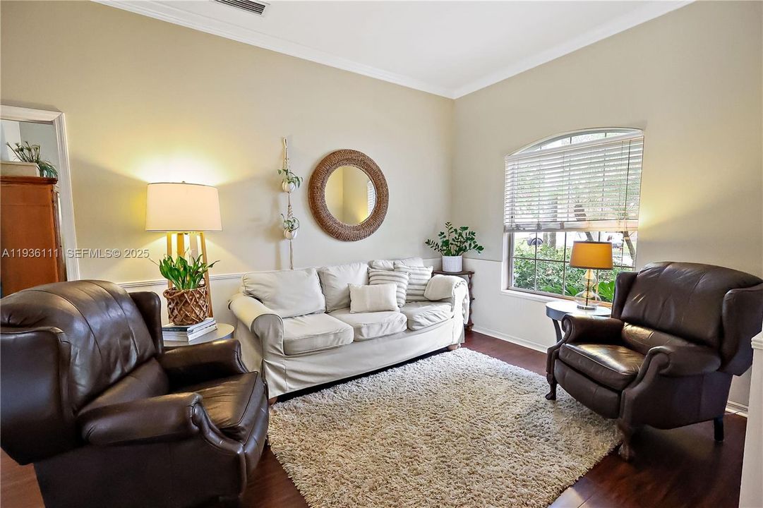 В аренду: $3,250 (4 спален, 2 ванн, 2392 Квадратных фут)