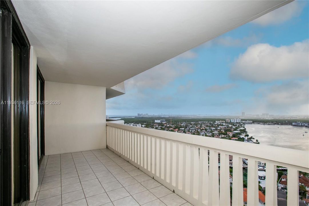 待售: $606,000 (3 贝兹, 2 浴室, 1520 平方英尺)