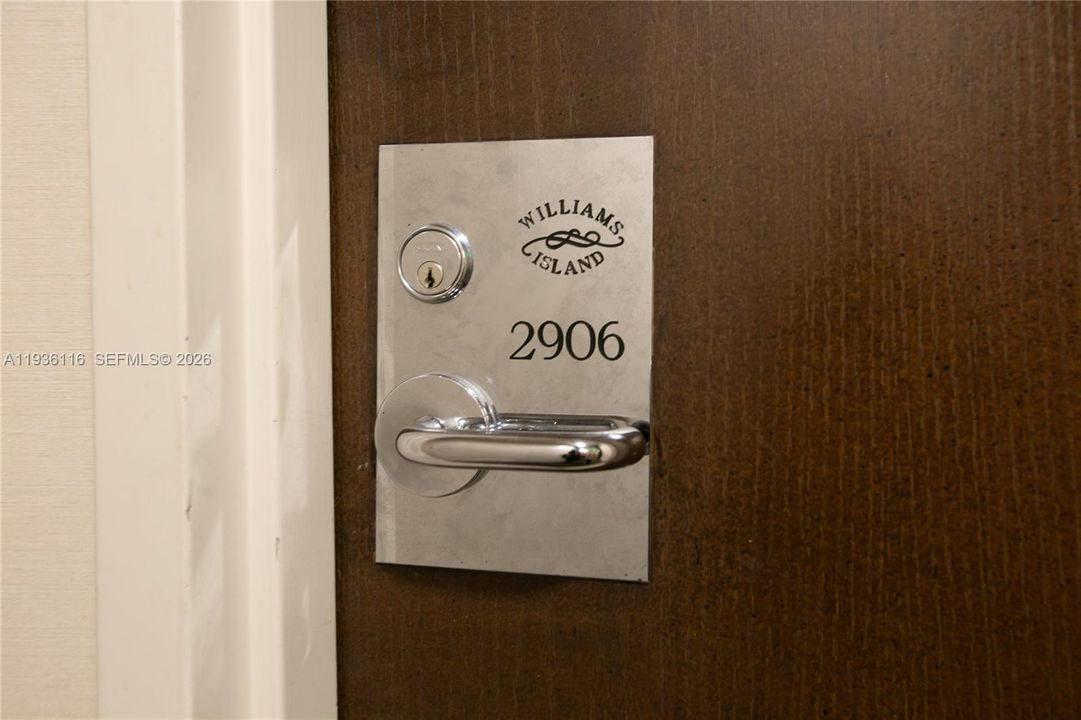 待售: $606,000 (3 贝兹, 2 浴室, 1520 平方英尺)