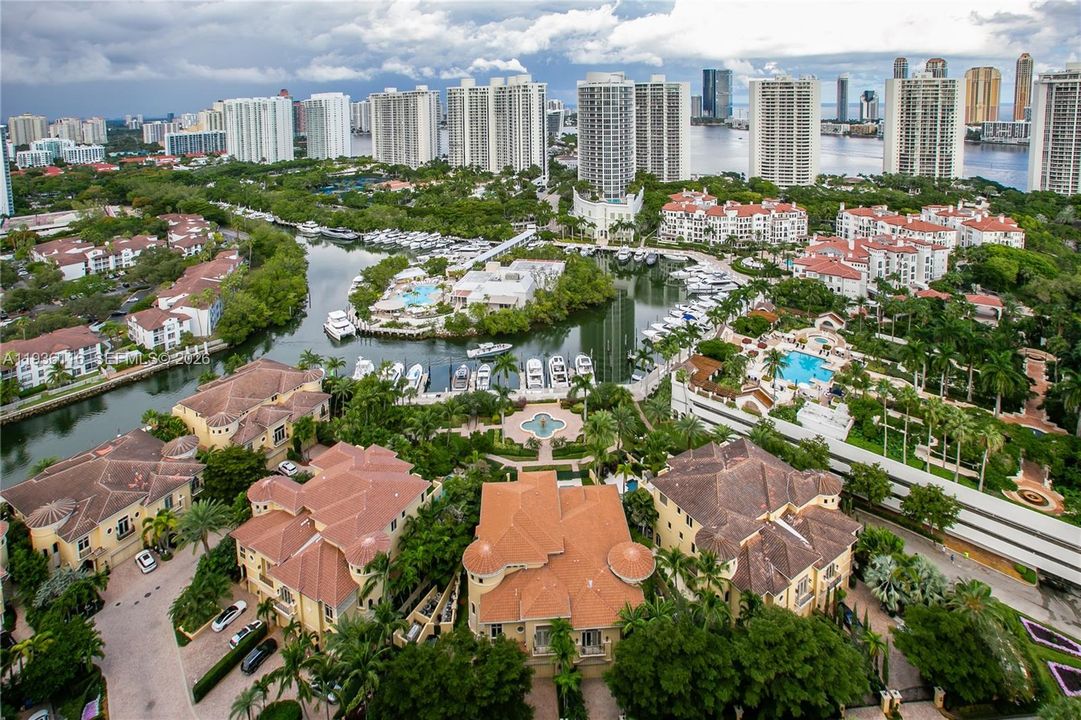 待售: $606,000 (3 贝兹, 2 浴室, 1520 平方英尺)