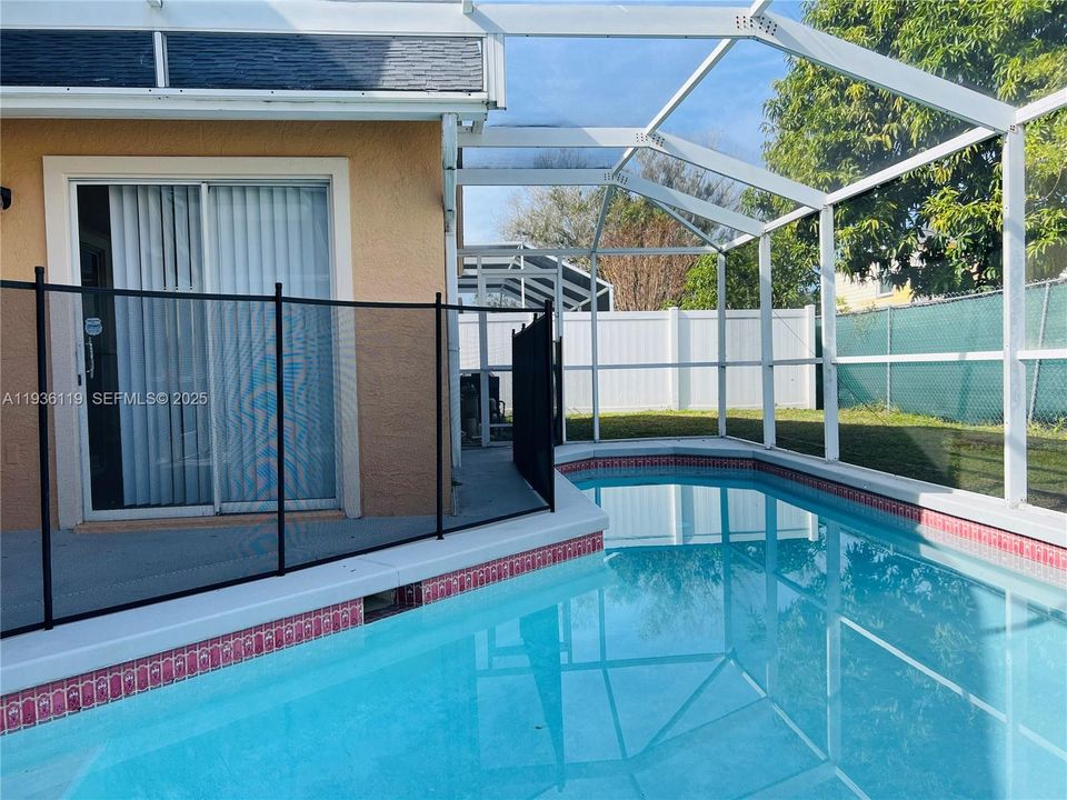 En Renta: $2,650 (3 camas, 2 baños, 0 Pies cuadrados)