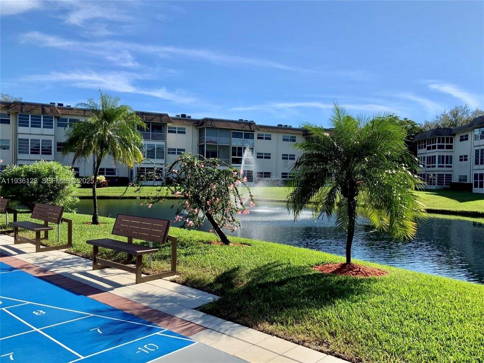 На продажу: $87,900 (1 спален, 1 ванн, 684 Квадратных фут)