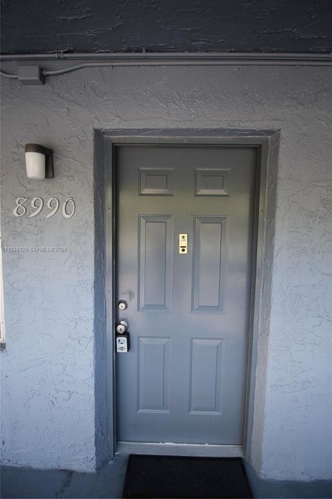 For Rent: $2,000 (2 beds, 2 baths, 1260 Square Feet)