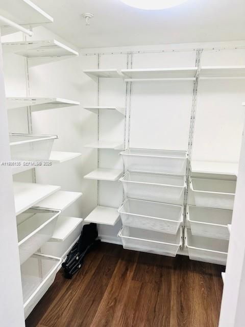 На продажу: $439,000 (1 спален, 1 ванн, 739 Квадратных фут)