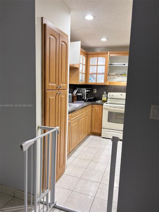 En Renta: $3,500 (4 camas, 2 baños, 1720 Pies cuadrados)