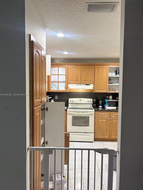 En Renta: $3,500 (4 camas, 2 baños, 1720 Pies cuadrados)