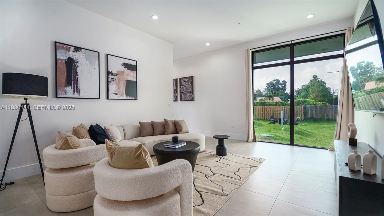 En Renta: $24,995 (8 camas, 7 baños, 5231 Pies cuadrados)