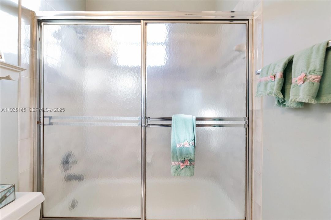 For Sale: $899,990 (5 beds, 3 baths, 2941 Square Feet)