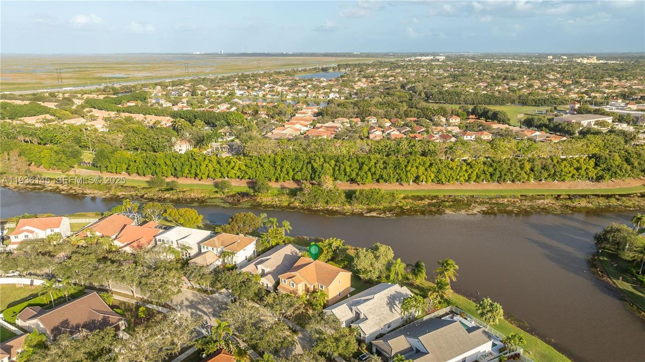 For Sale: $899,990 (5 beds, 3 baths, 2941 Square Feet)