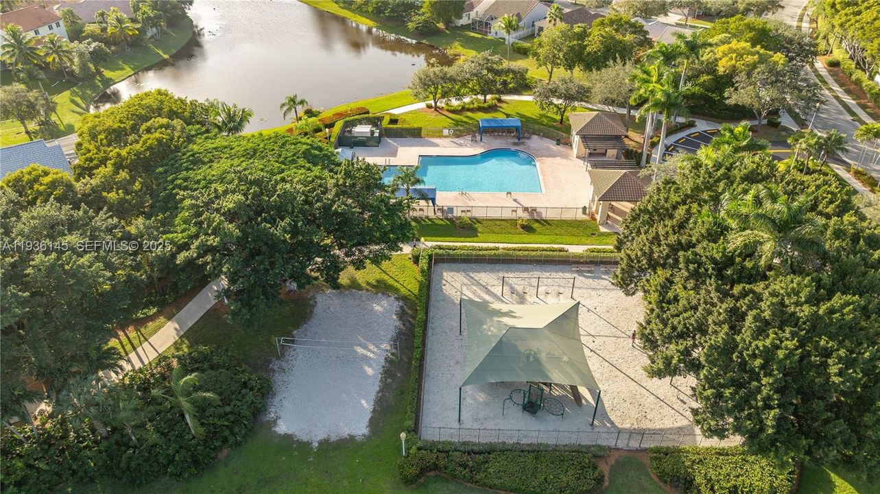 For Sale: $899,990 (5 beds, 3 baths, 2941 Square Feet)