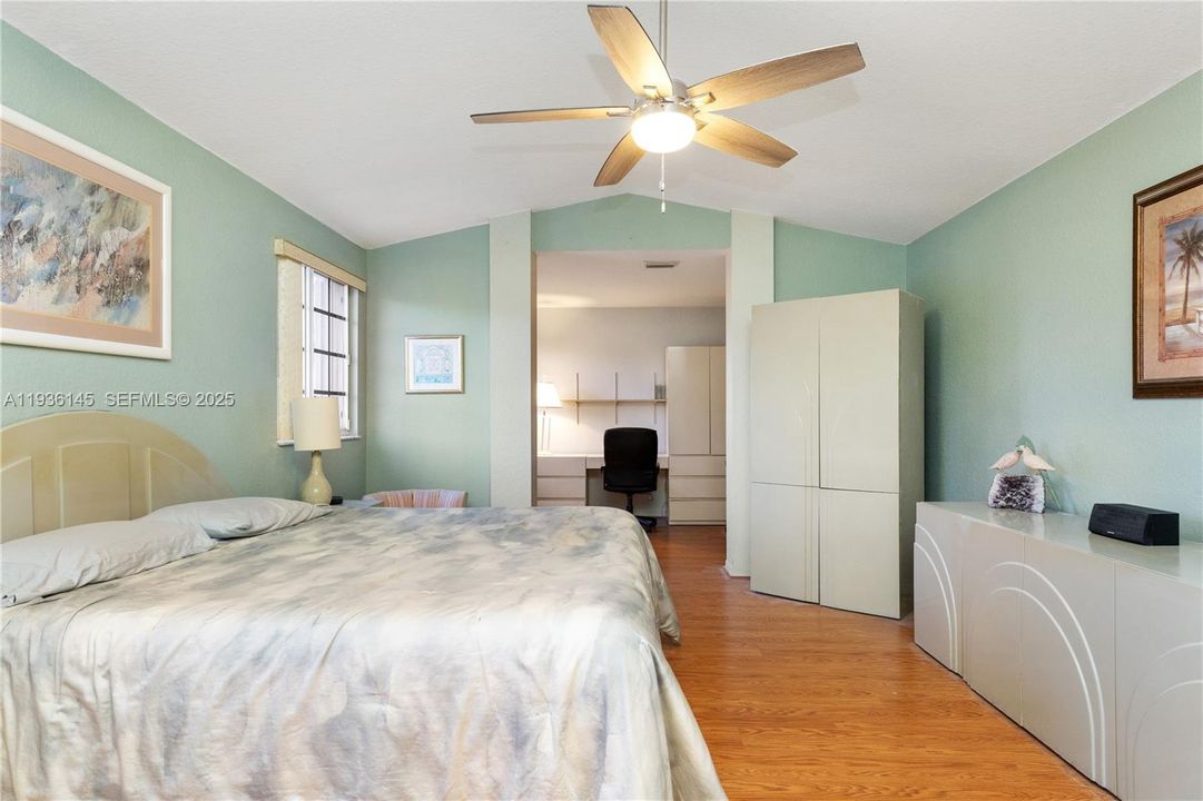 For Sale: $899,990 (5 beds, 3 baths, 2941 Square Feet)