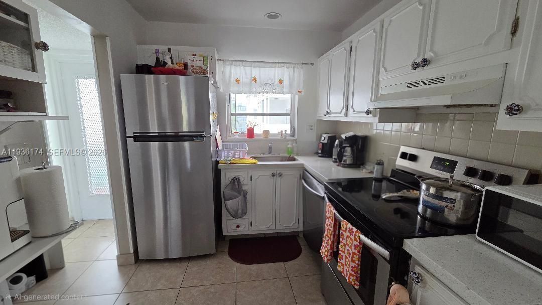 For Rent: $1,650 (2 beds, 2 baths, 868 Square Feet)