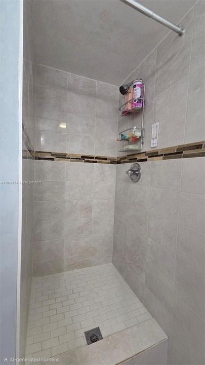 For Rent: $1,650 (2 beds, 2 baths, 868 Square Feet)