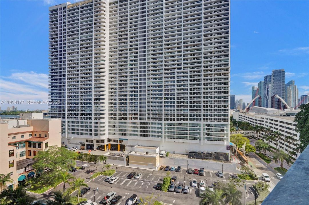 For Rent: $2,150 (0 beds, 1 baths, 508 Square Feet)