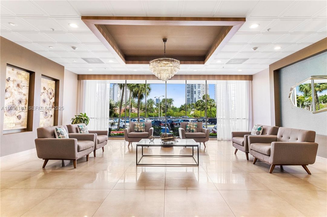 For Rent: $2,500 (2 beds, 2 baths, 1022 Square Feet)