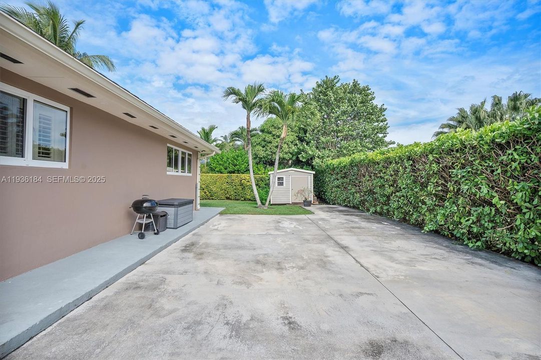 For Rent: $7,900 (4 beds, 2 baths, 2469 Square Feet)