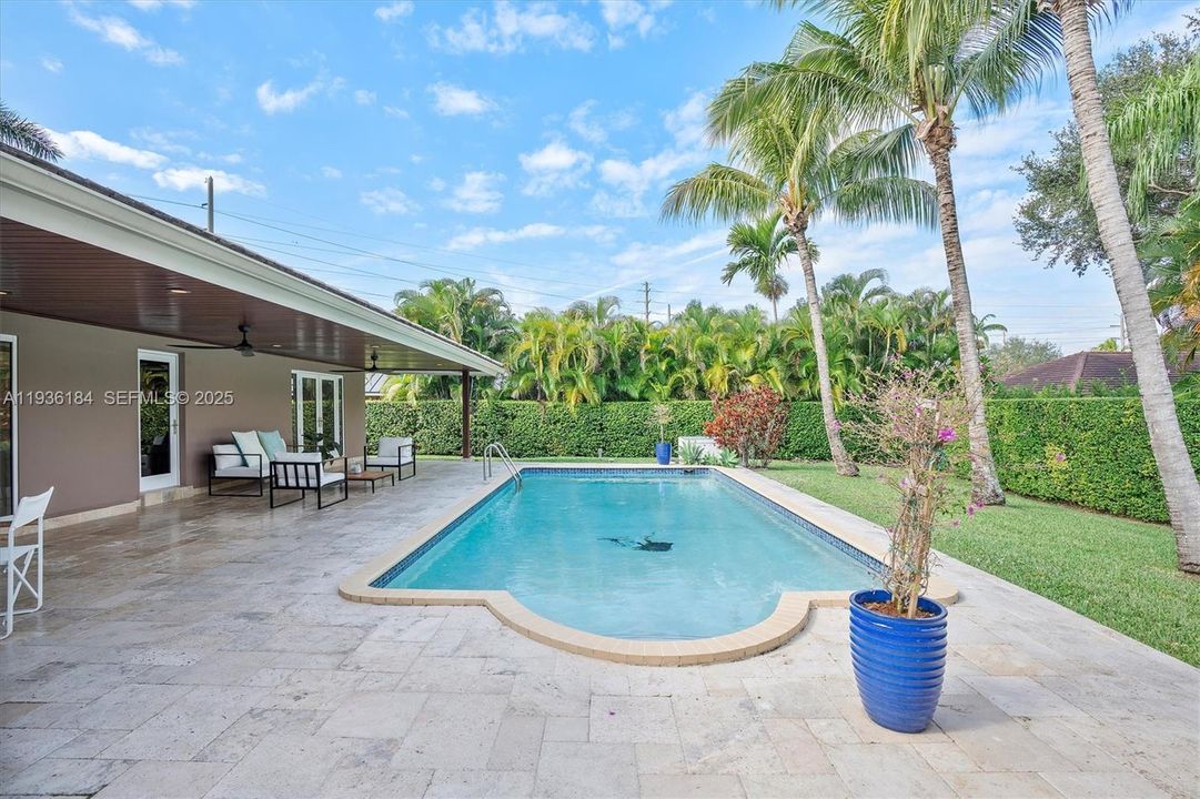 For Rent: $7,900 (4 beds, 2 baths, 2469 Square Feet)