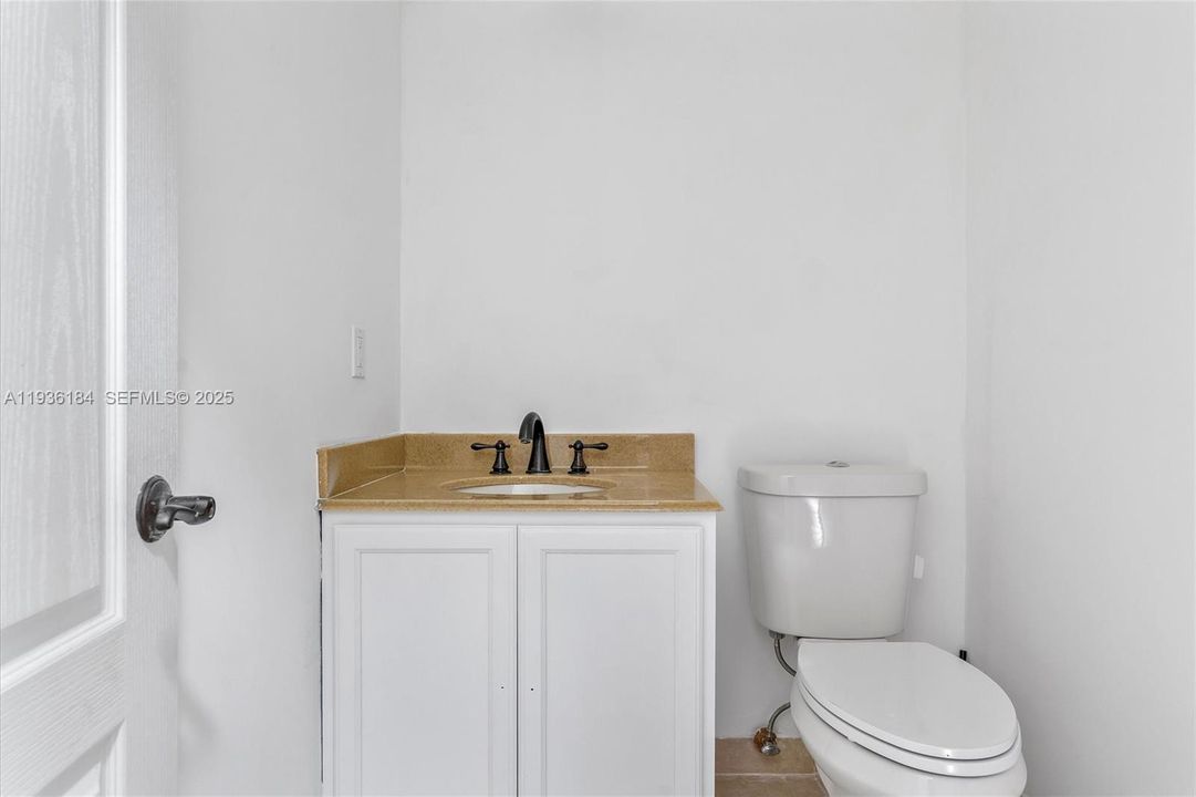 For Rent: $7,900 (4 beds, 2 baths, 2469 Square Feet)