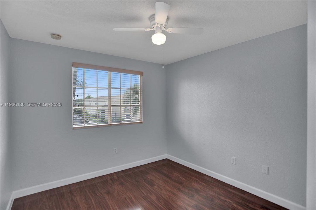 En Renta: $2,600 (3 camas, 2 baños, 1418 Pies cuadrados)