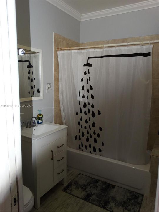 For Sale: $419,999 (4 beds, 3 baths, 1471 Square Feet)