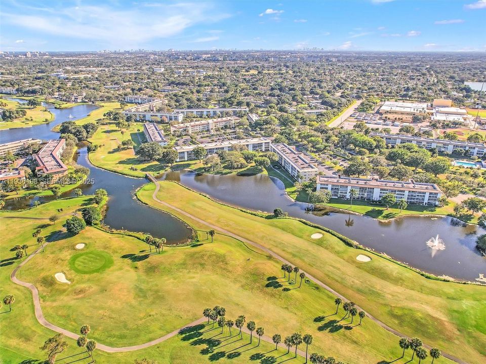 待售: $365,000 (2 贝兹, 2 浴室, 1157 平方英尺)