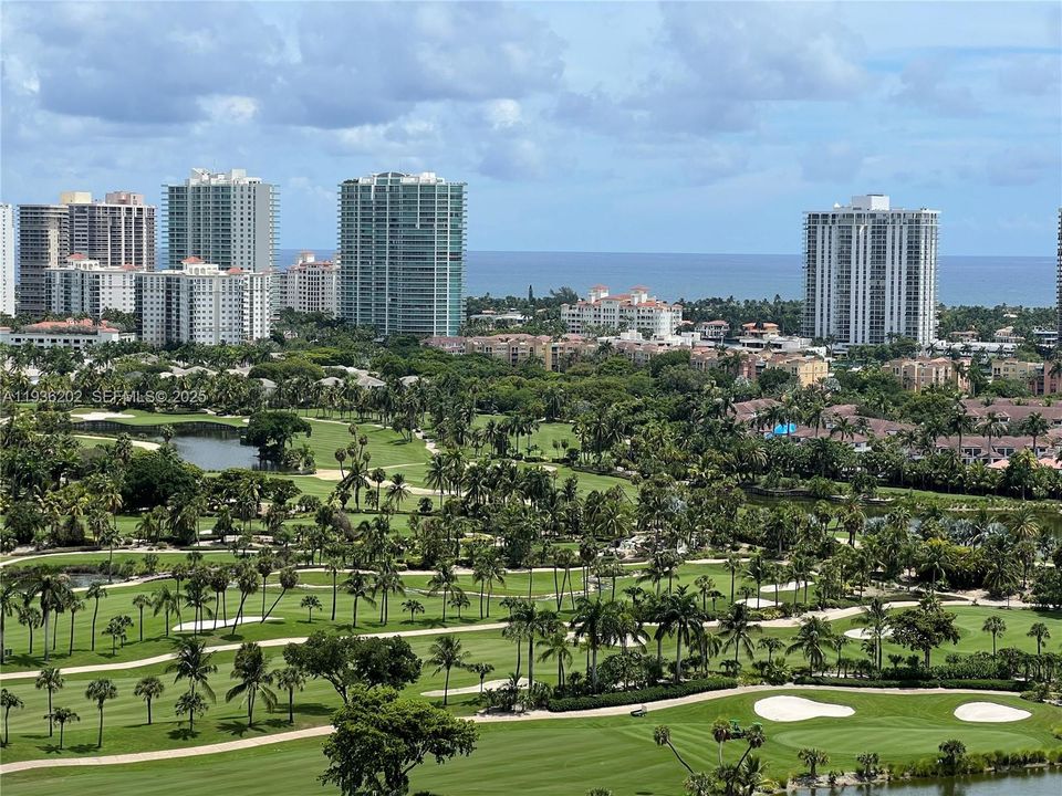 В аренду: $3,700 (2 спален, 2 ванн, 1245 Квадратных фут)