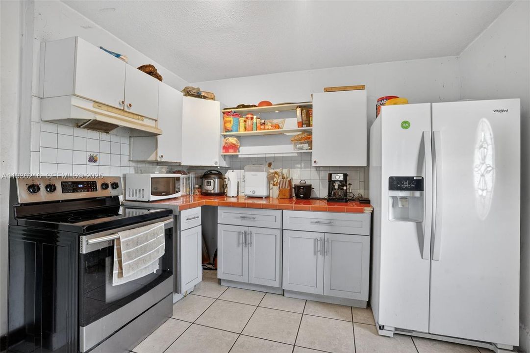 На продажу: $730,000 (4 спален, 3 ванн, 2804 Квадратных фут)