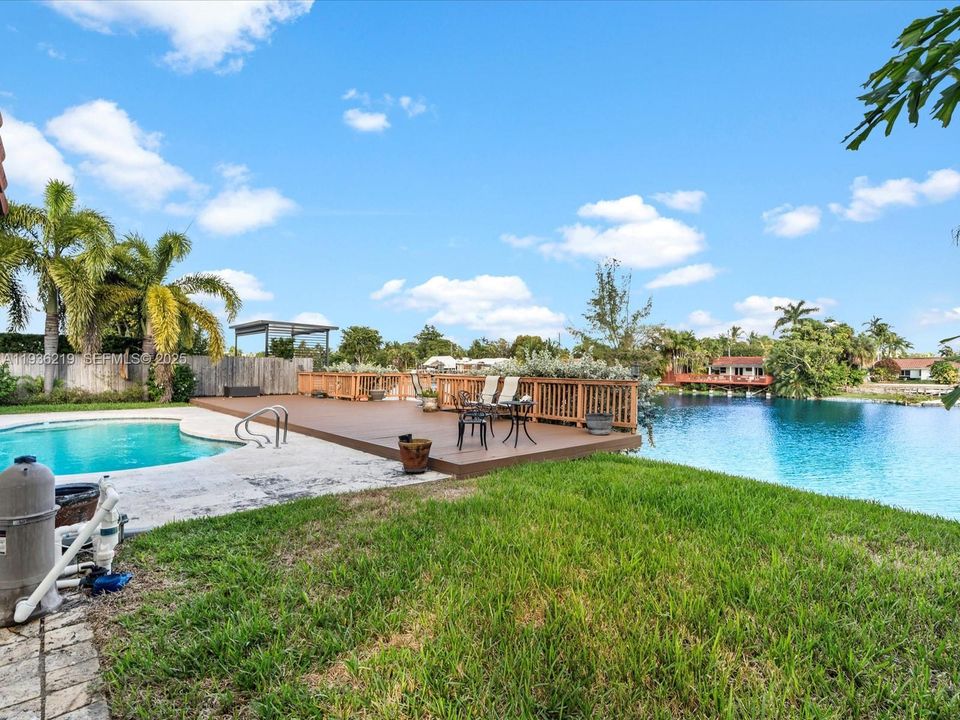 В аренду: $11,500 (5 спален, 3 ванн, 3329 Квадратных фут)