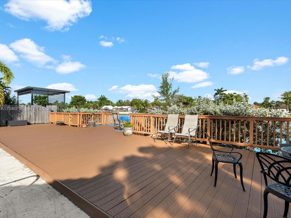 В аренду: $11,500 (5 спален, 3 ванн, 3329 Квадратных фут)