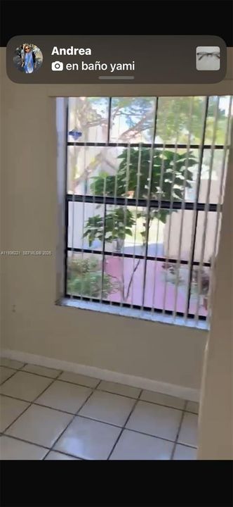 For Rent: $2,190 (2 beds, 2 baths, 921 Square Feet)