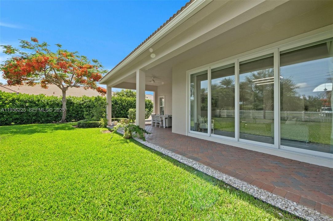 For Rent: $10,000 (4 beds, 4 baths, 4690 Square Feet)