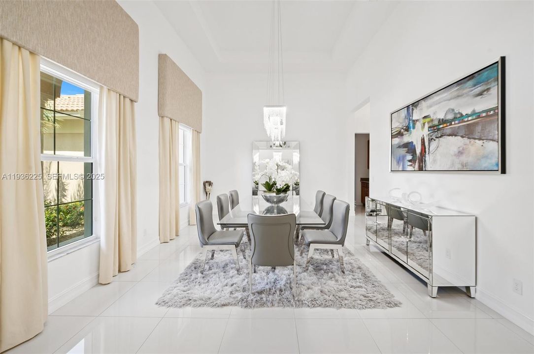 For Rent: $10,000 (4 beds, 4 baths, 4690 Square Feet)