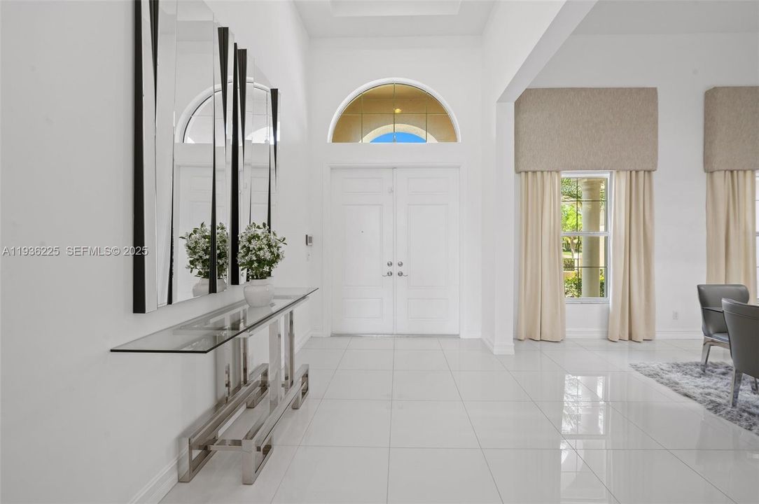 For Rent: $10,000 (4 beds, 4 baths, 4690 Square Feet)