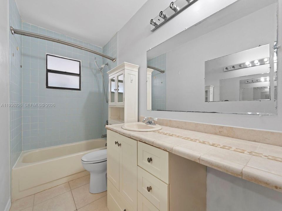 En Venta: $1,575,000 (3 camas, 2 baños, 1536 Pies cuadrados)